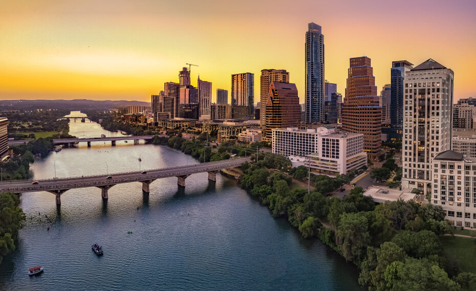 pros and cons of living in austin cover image